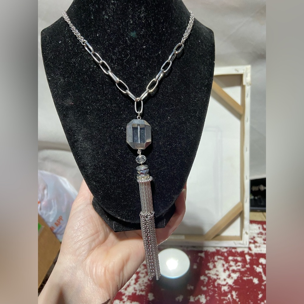 Elegant Silver Tone Tassel Necklace